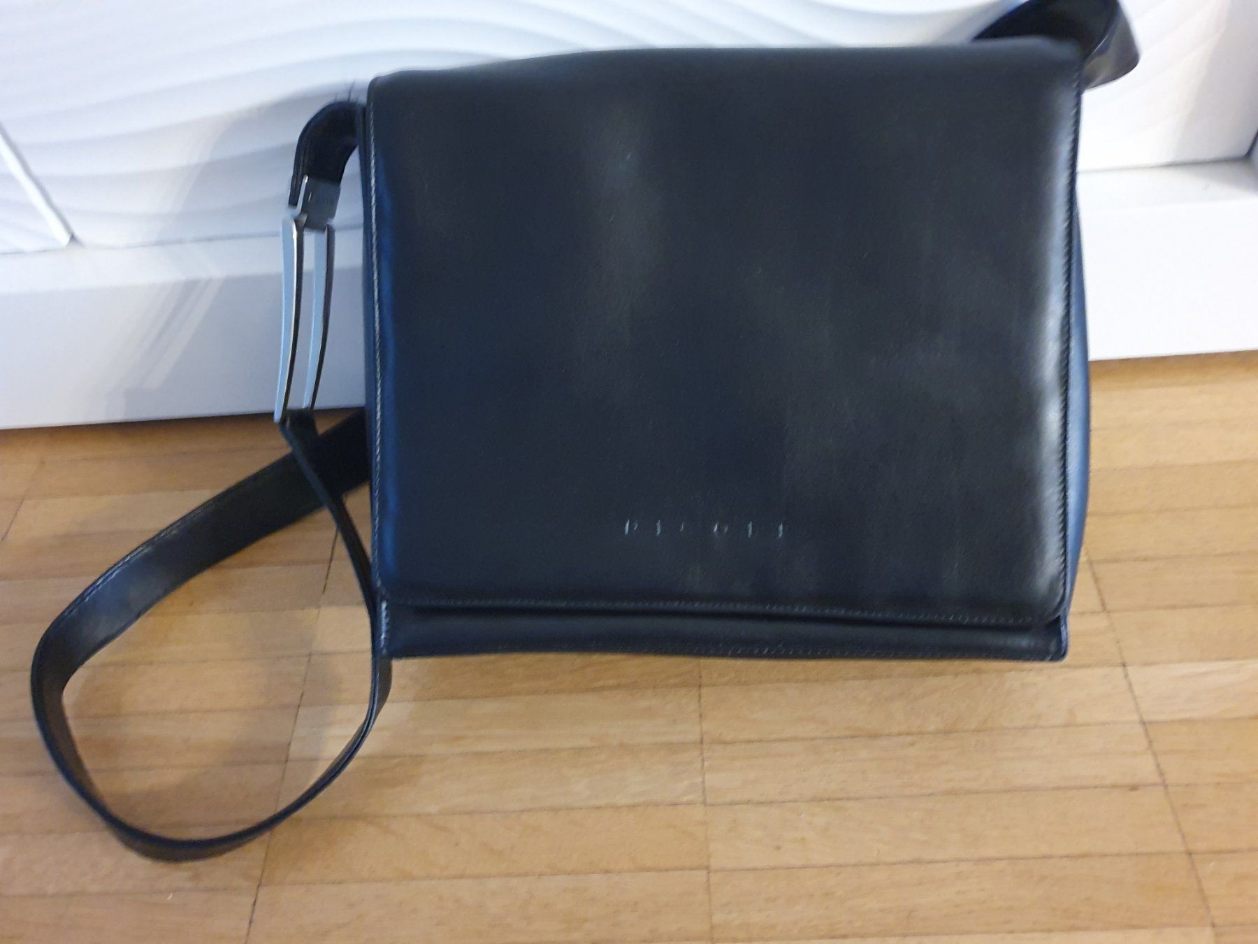 Borse da donna: Schwarze Ledertasche  Nicoli – Usato da Laufenburg venduto da megane1959 6