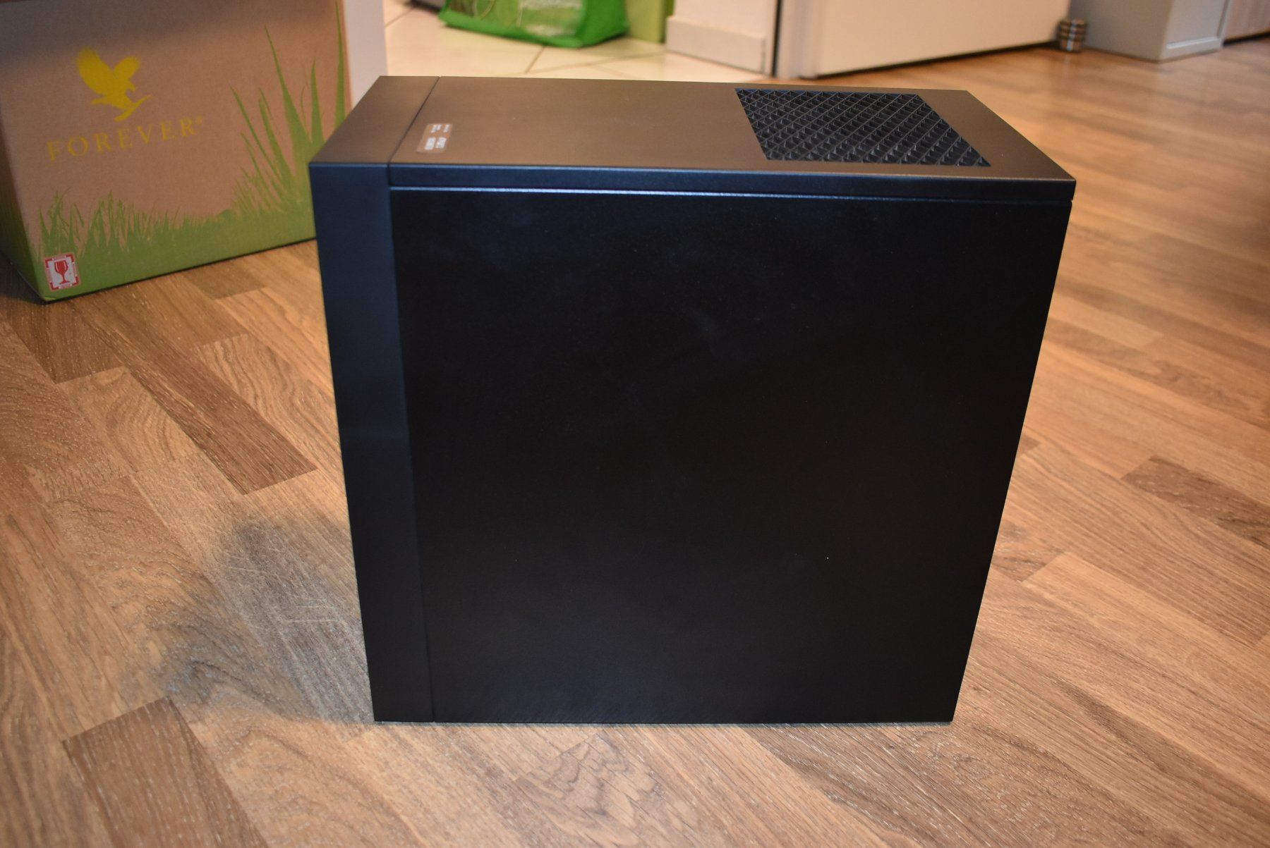 Dell PCs: Dell Precision 3630 Tower mit Windows 11 Pro – Gebraucht aus Schönenberg TG von Scania10 2