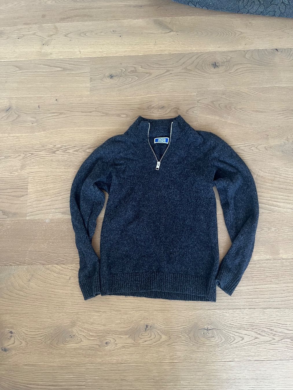 Jack & Jones Maglioni & Felpe: Jack & Jones Kinder Quarterzip Gr. 164 – Usato da Biel-Benken BL venduto da gulaschsuppe11