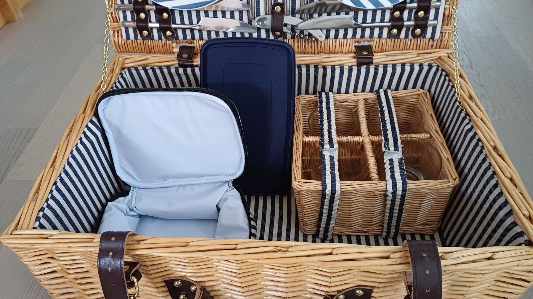 Set di piatti: Picknickkorb – Nuovo (secondo la descrizione) da Frauenfeld venduto da Costanza01 4