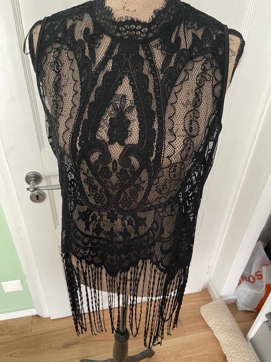 Zara Top: Zara Basic Spitzen Oberteil Fransen Schwarz Grösse M – Nuovo (secondo la descrizione) da Hätzingen venduto da Limao 1