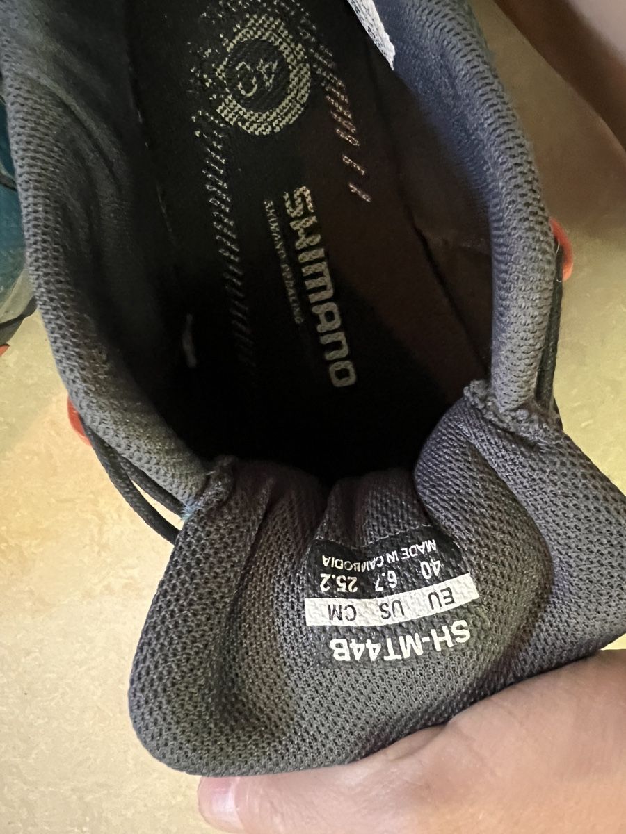 Shimano Scarpe da uomo: Shimano SH-MT44B MTB Schuhe EU 40 – Usato da Hasliberg Goldern venduto da Mejolo 1