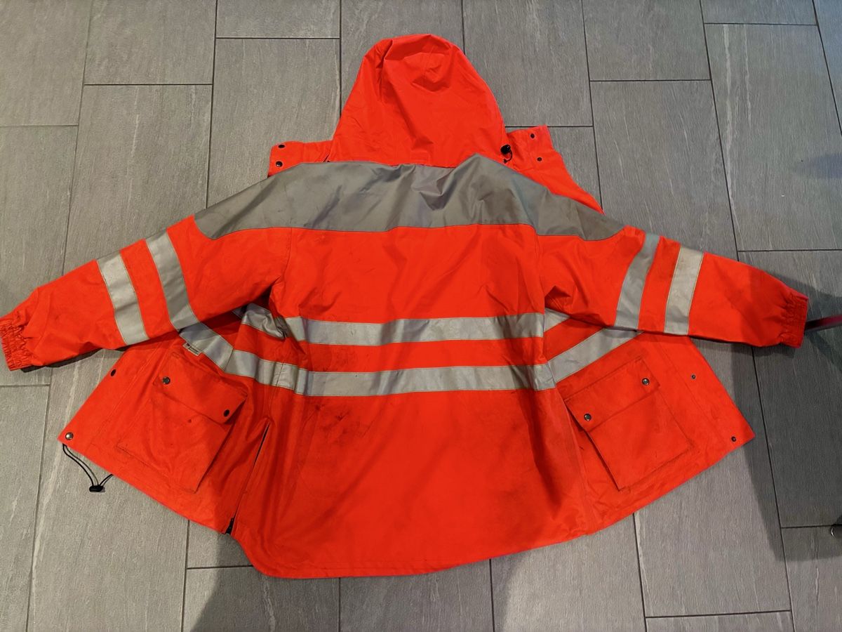 Jacken: Arbeitsjacke – Gebraucht aus Freienwil von cei_x5qz 1