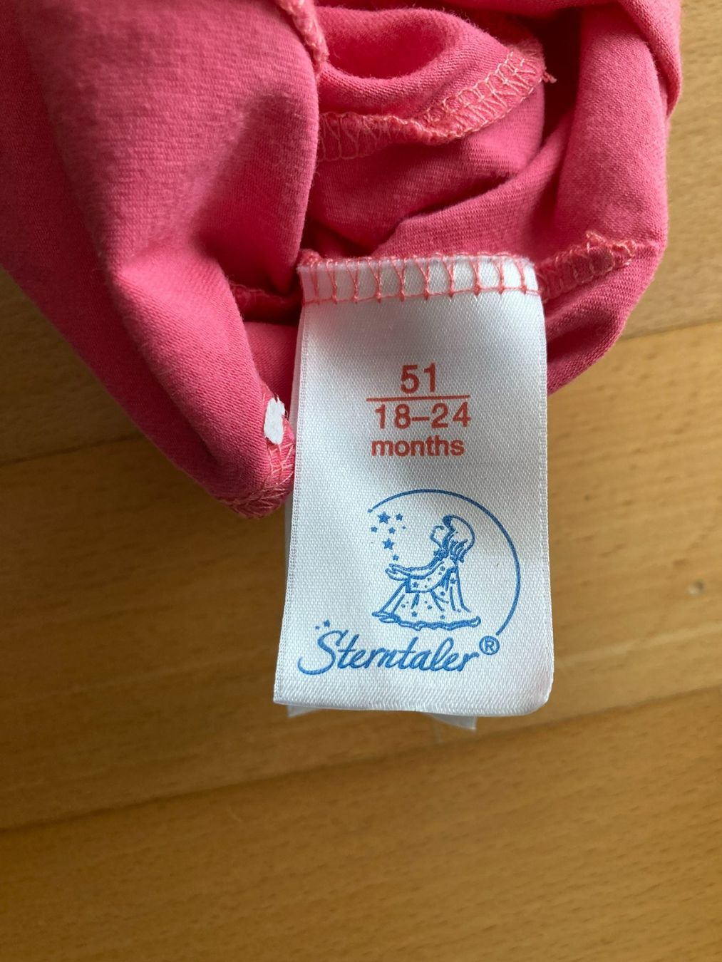 Sterntaler Berretti & Sciarpe: Kappe pink "Sterntaler" – Usato da Muttenz venduto da Juvenile33 3