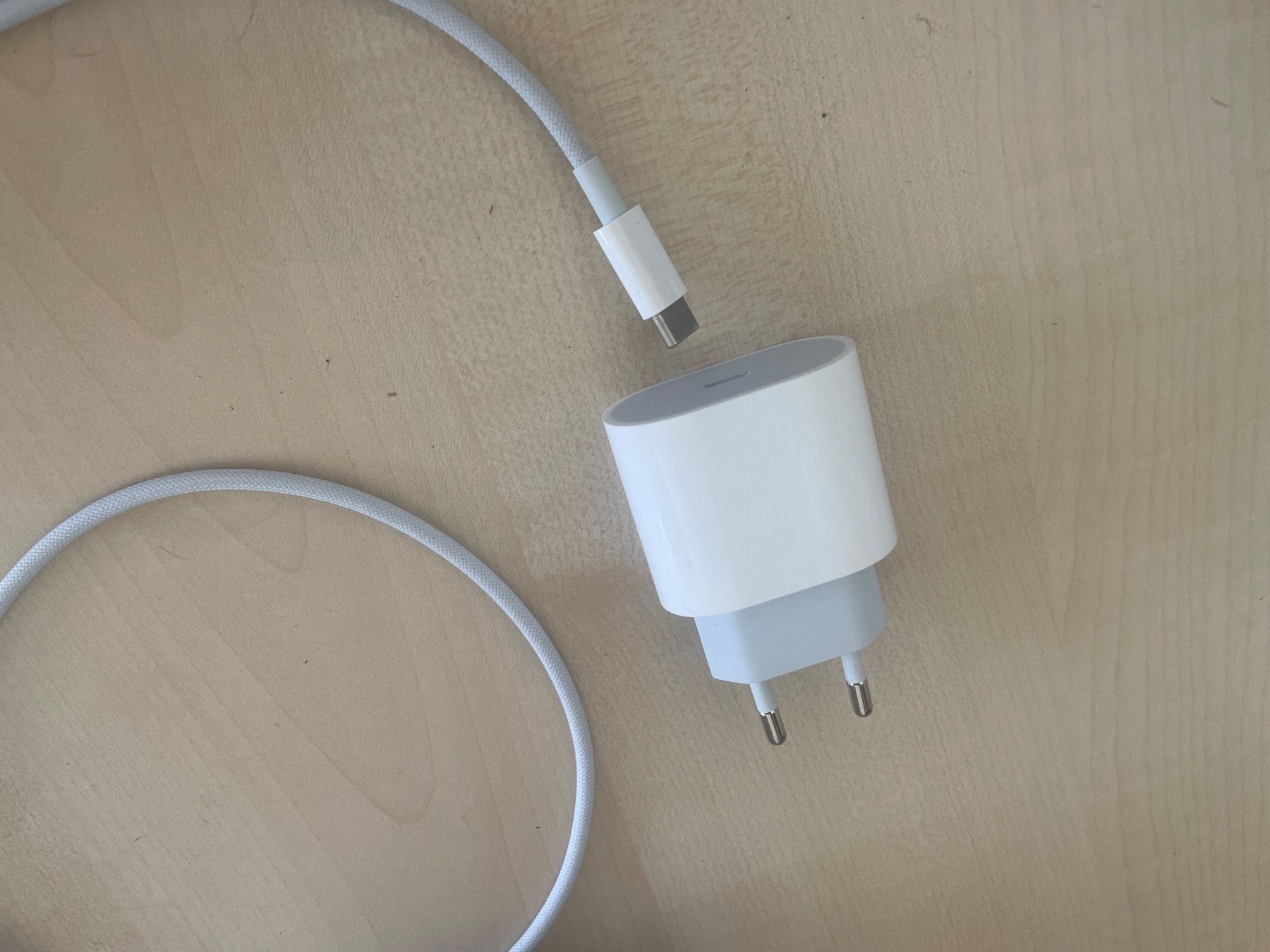 Apple Casse acustiche: Homepod mit Netzteil Usb C – Usato da Maur venduto da Ralu2 1
