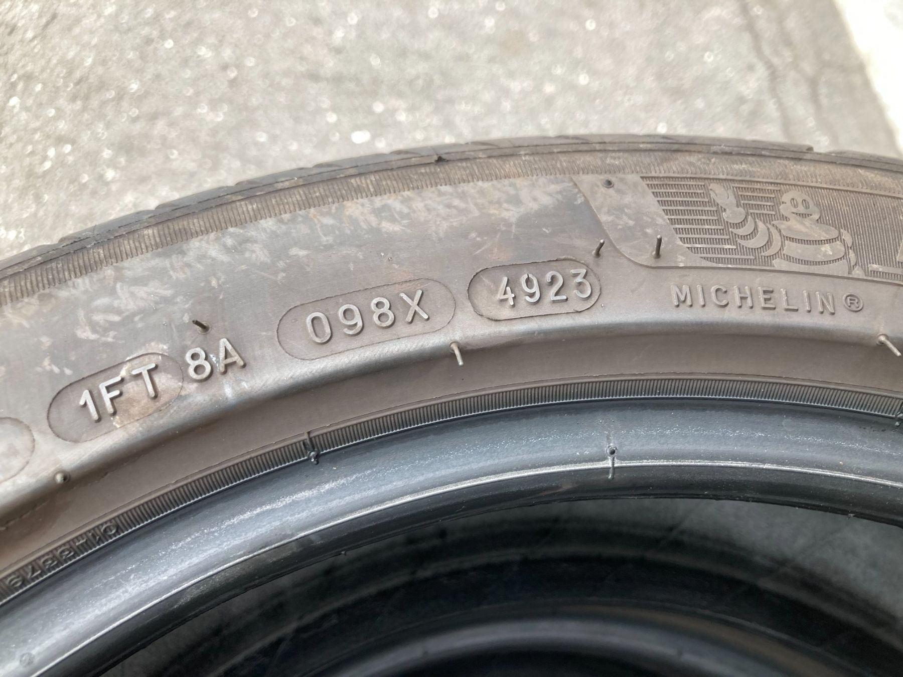 Michelin Pneumatici & Ruote complete: 225/45R17 Michelin Sommerpneu – Usato da Cham venduto da Cham6332 2