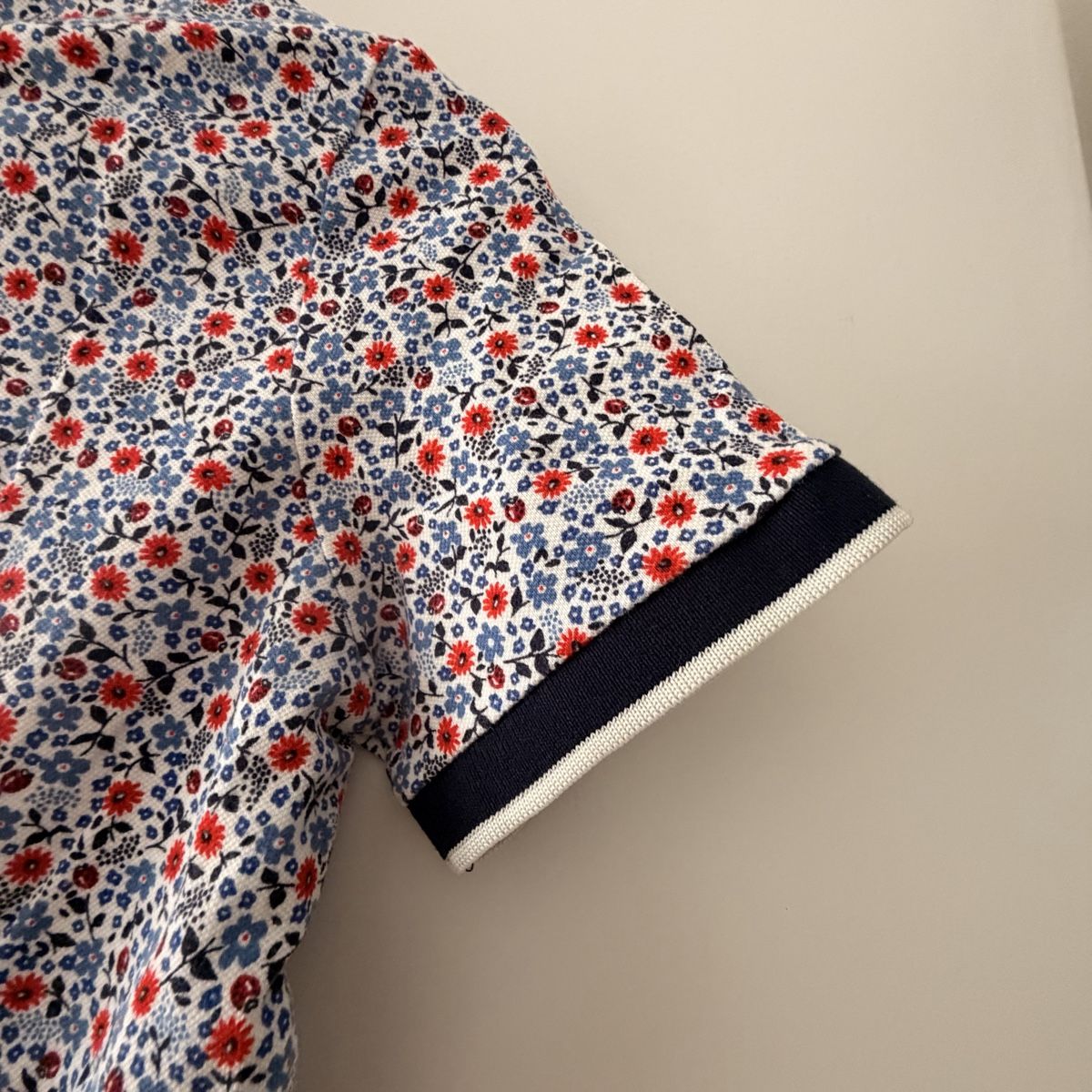 Tommy Hilfiger Polo-Shirts: Tommy Hilfigher - Poloshirt – Neu (gemäss Beschreibung) aus zürich von may_yj9f 8