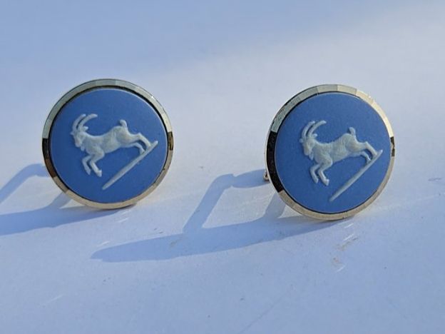 Gemelli: Wedgewood Manschettenknöpfe – Usato da Gränichen venduto da Zmoonlight