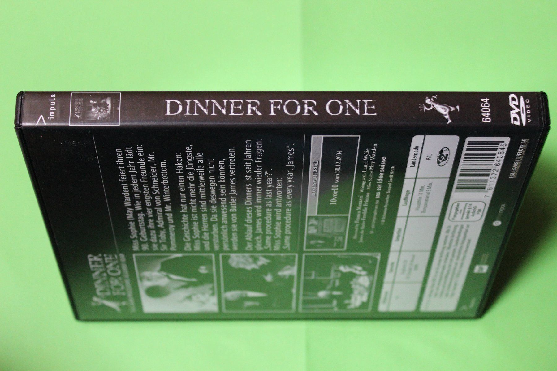 Tutti i DVDs: DINNER FOR ONE oder DER 90. GEBURTSTAG KULT-DVD – Usato da Tübach venduto da JamesStone 5