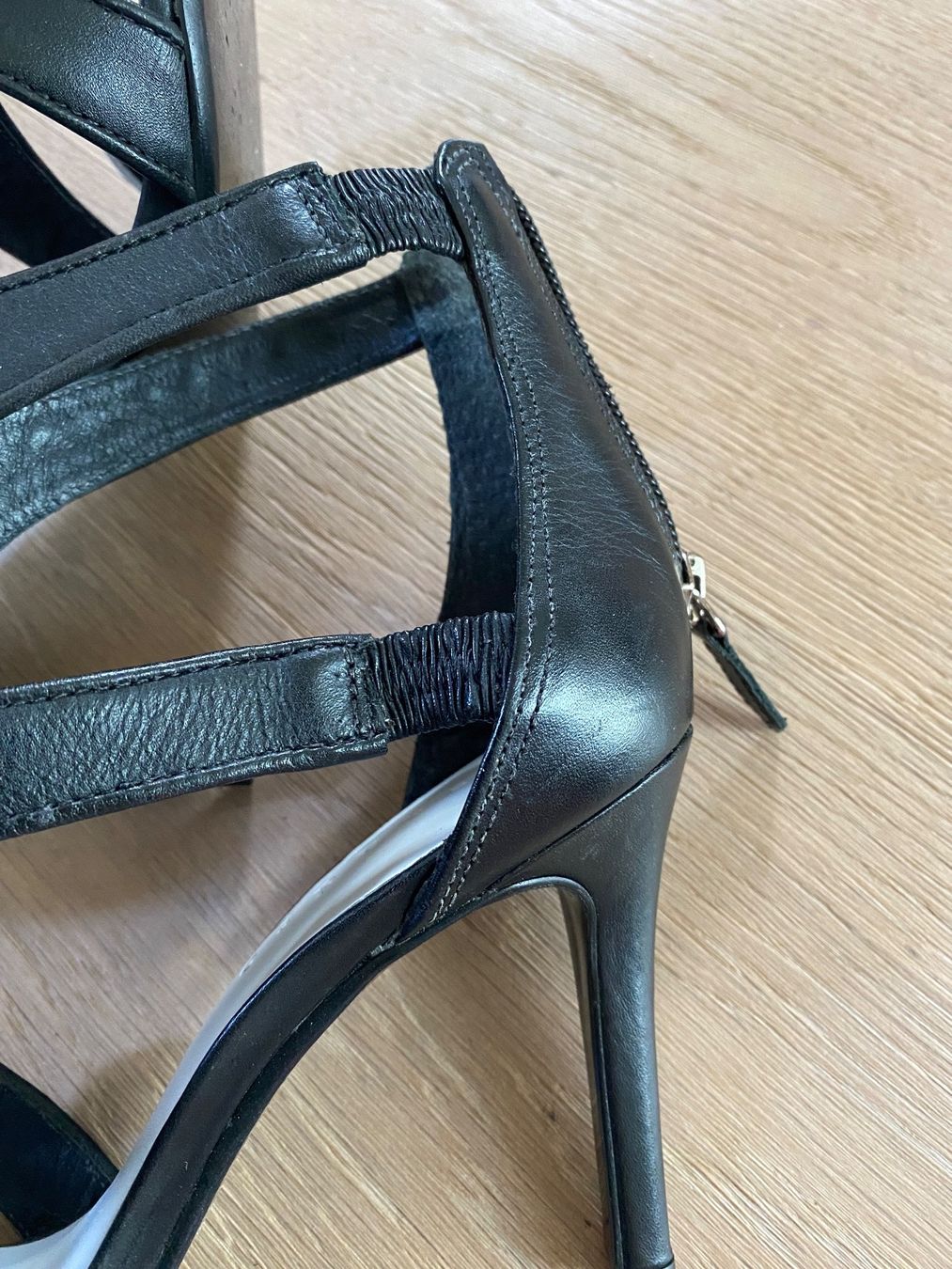 Sandro Damenschuhe: Neuwertige Pumps Marke Sandro Grösse 36 – Gebraucht aus Winkel von Flyhy2020 4