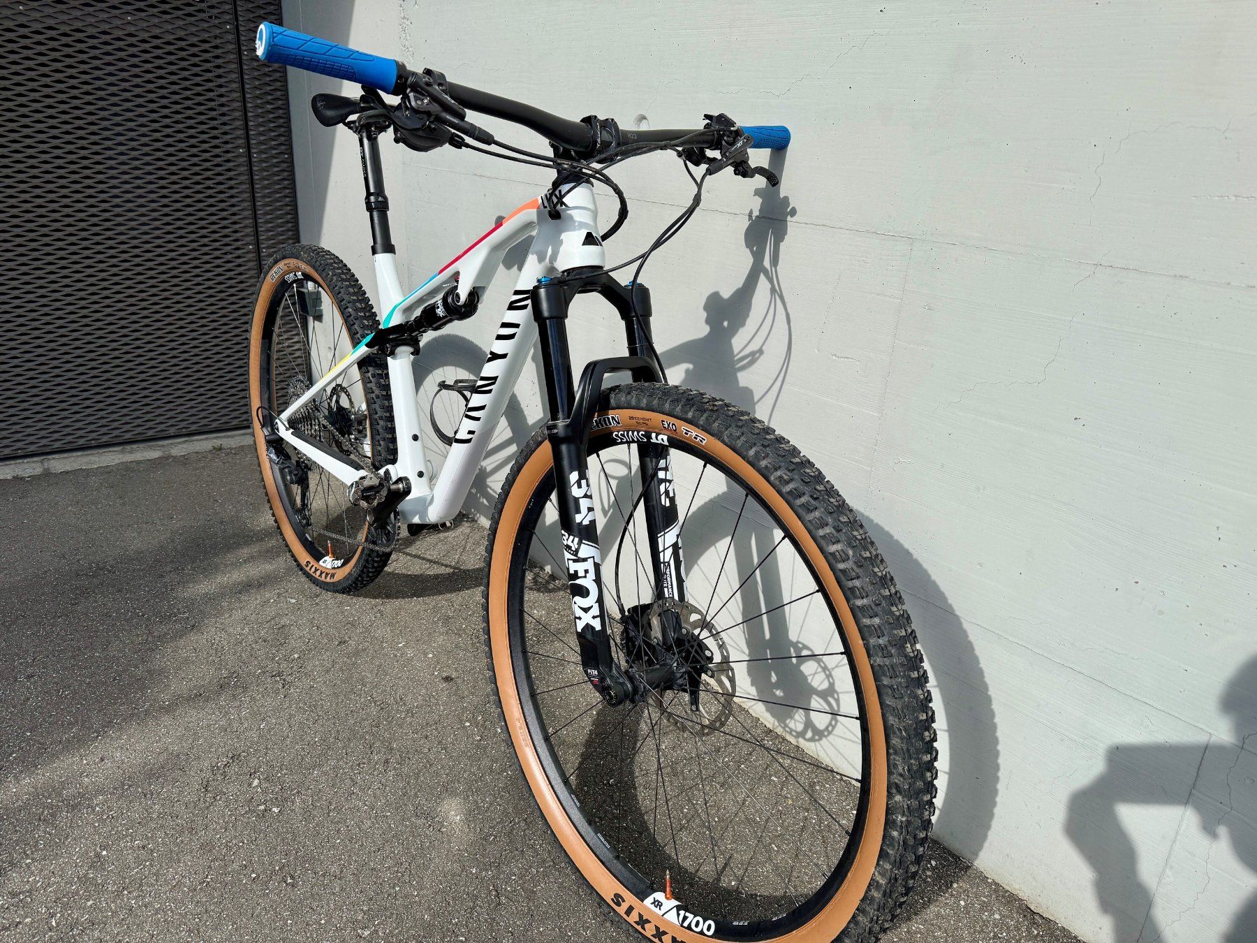Canyon Velos: Canyon Lux CF7 Grösse M – Gebraucht aus Wauwil von Tiiis 1