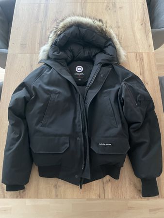 ***Canada Goose Bomberjacke***