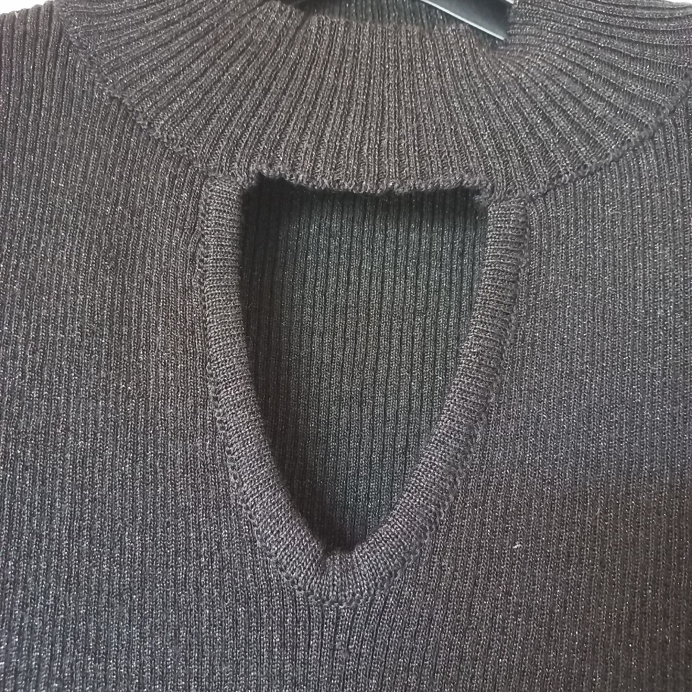 Top: HAGEN pull noir taille M bon état – Nuovo (secondo la descrizione) da Dompierre FR venduto da fat_xth5 3