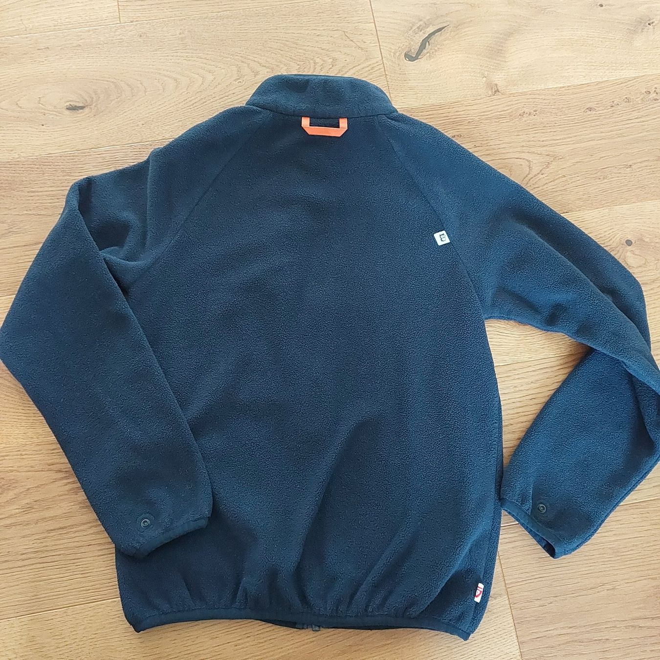 Namuk Jacken & Mäntel: Namuk Fleecejacke – Gebraucht aus Näfels von son_nb5b 1