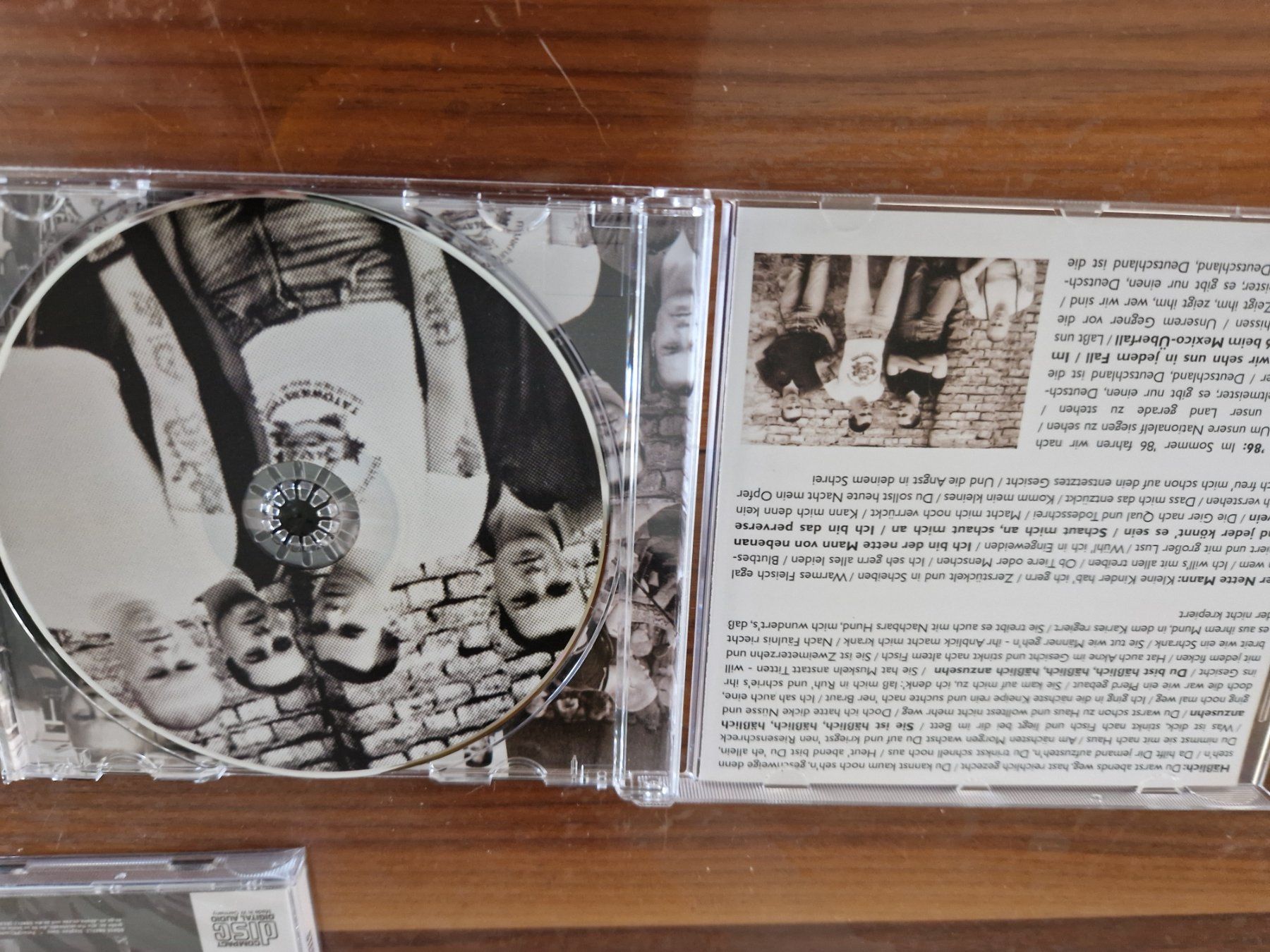CD: Böhse onkelz 83-86 + Der nette Mann – Nuovo (secondo la descrizione) da Alpnach Dorf venduto da Claudio1488 2