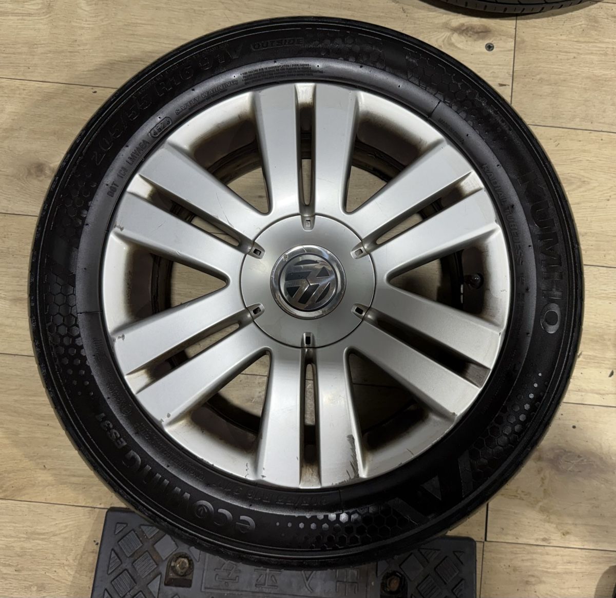 Pneumatici & Ruote complete: Vw 16 Zoll – Usato da Gisikon venduto da SKR-F10 5