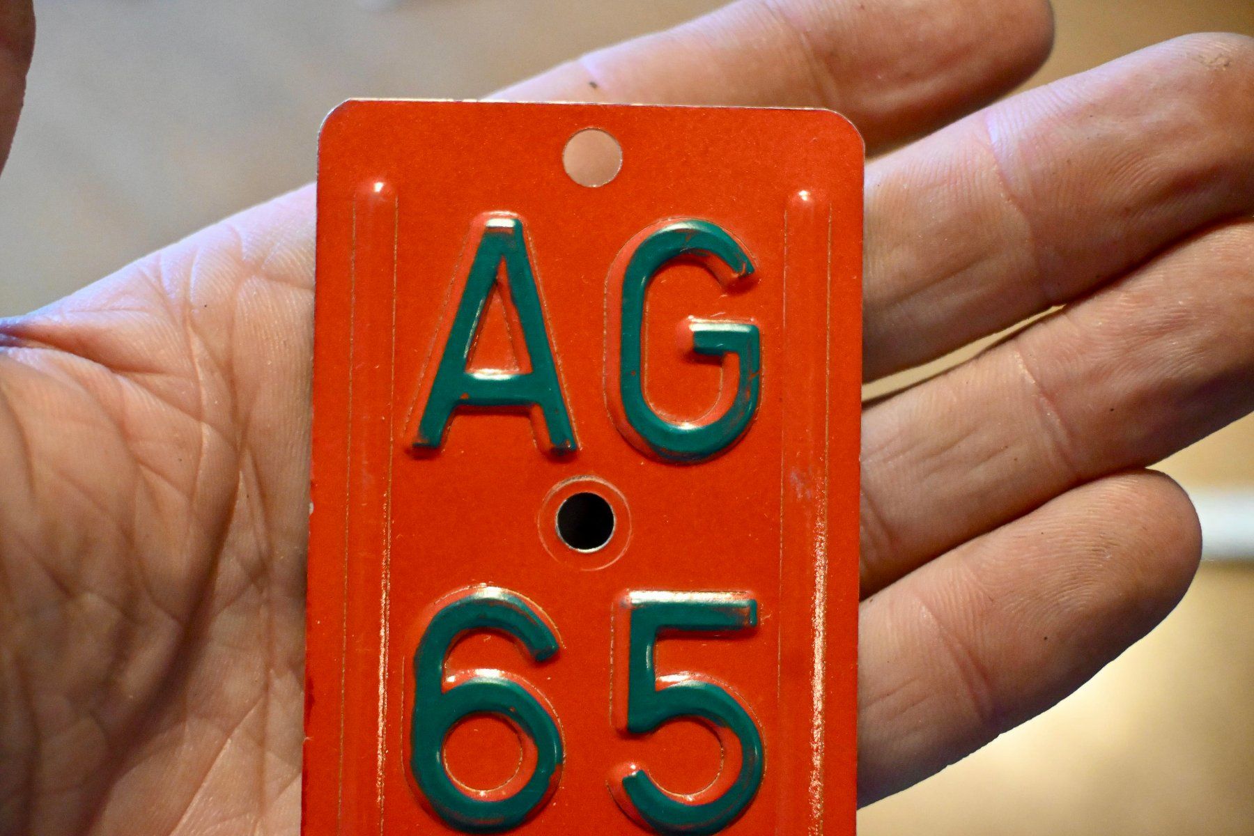 Schilder: Velonummer AG von 1965 - Aargau - AG 65 – Gebraucht aus Pfaffhausen von mono_rec 2