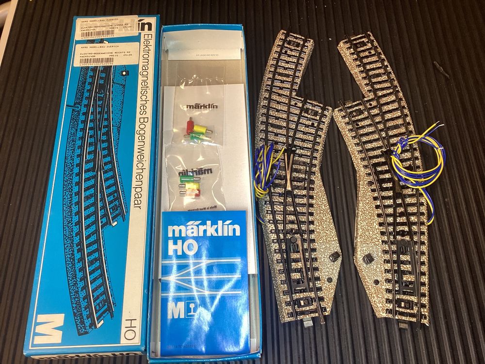 Paire D'aiguillages électromagnétiques Courbes MARKLIN 5140 – Voie Ho, Occasion