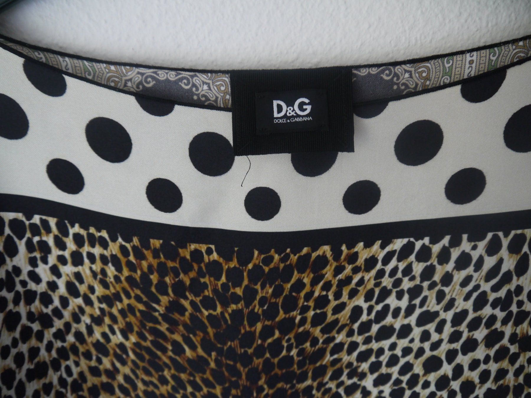 Dolce & Gabbana Camicette: Dolce & Gabbana Bluse aus Seide – Usato da Hagendorn venduto da Blaf 2