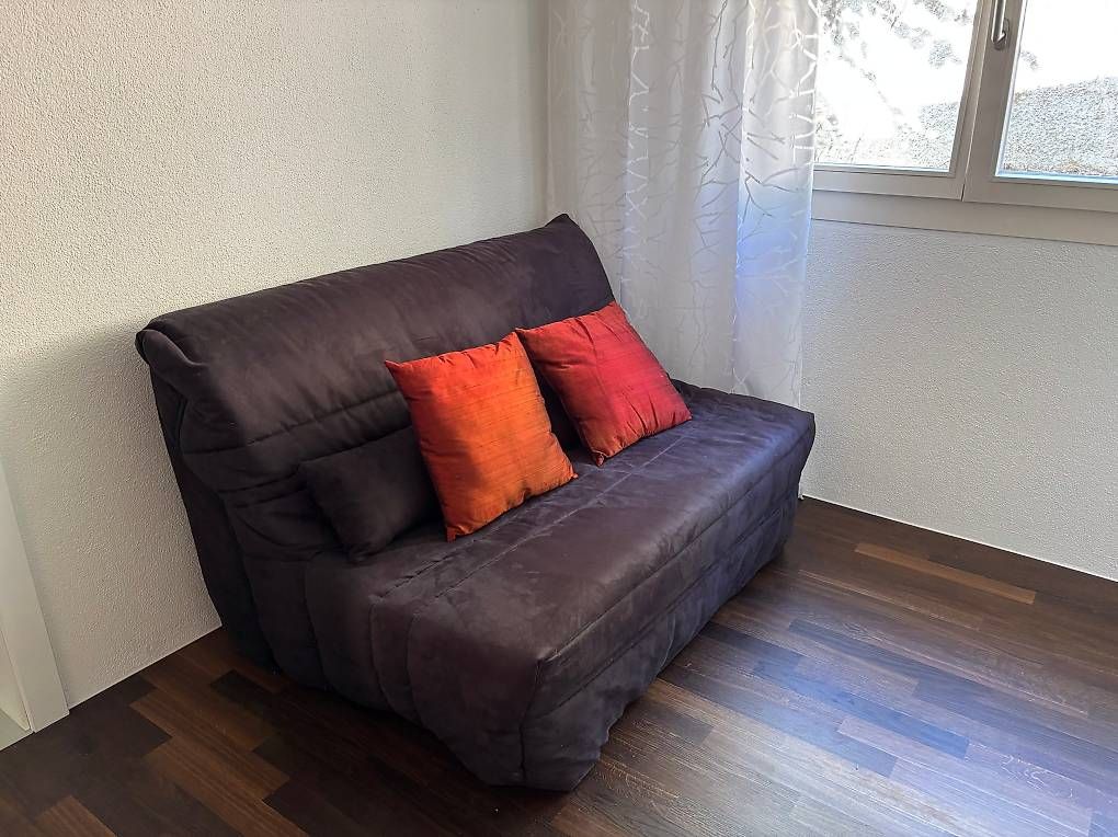 Sofas: Bettsofa Schwarz - 140 x 200 – Gebraucht aus Gontenschwil von jaeger.jack
