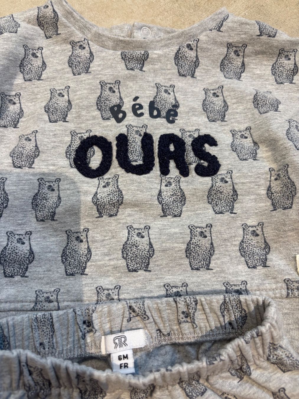 Pantalons: Ensemble bébé – D'occasion à Bressaucourt par Lamu 2