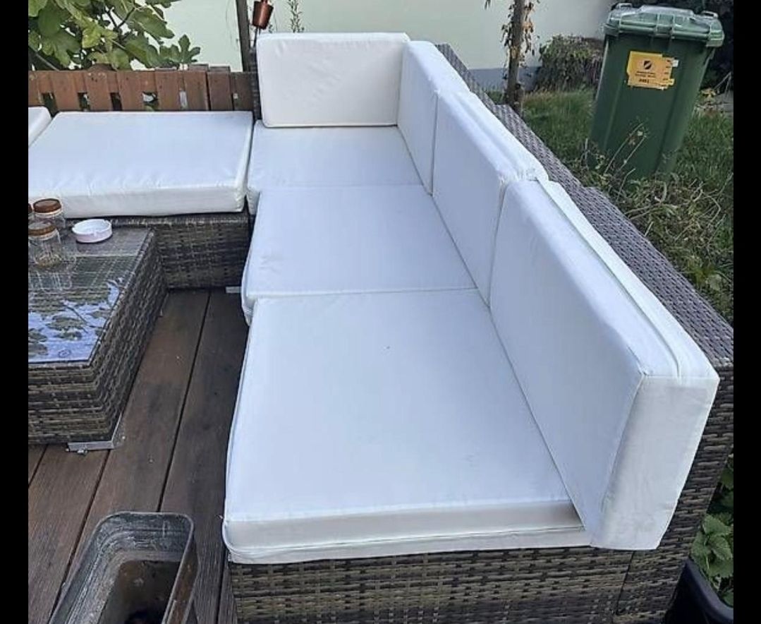 Sofas: Grosse Garten Lounge – Gebraucht aus Dietikon von Sicinapo