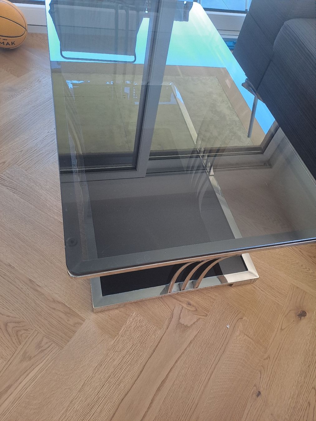 Tables: table basse  – D'occasion à Leytron par vaz_n5nh