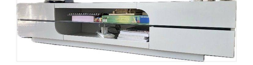 Mobili TV: TV-Möbel in Weiss mit Glasablage – Usato da Lufingen venduto da emm_2j5w