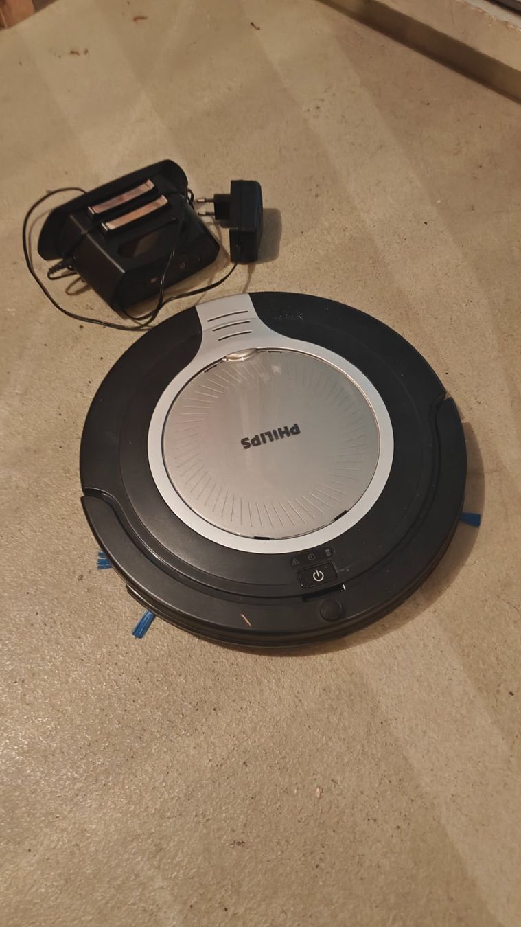 Philips Aspirateurs & Accessoires: Philips SmartPro Compact Saugroboter – D'occasion à Kaltbrunn par Boesi_1600
