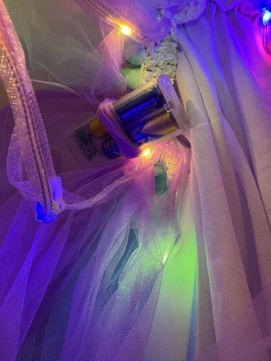 Kostüme: Einhornverkleidung mit LED, Kinder Grösse 7-9 – Gebraucht aus Uster von buani 1