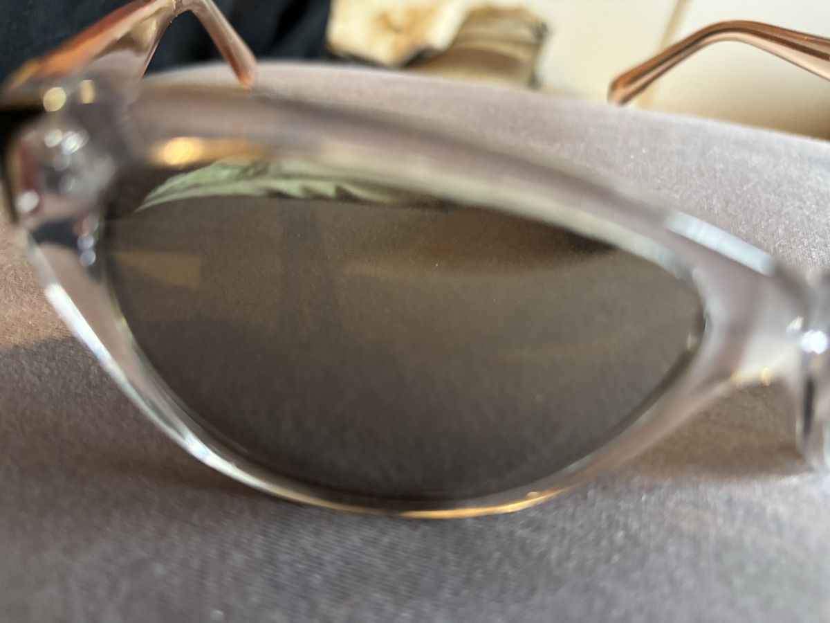 Guess Occhiali & Lenti: Lunettes de soleil Guess  – Usato da Vevey venduto da mar_q6ms 6