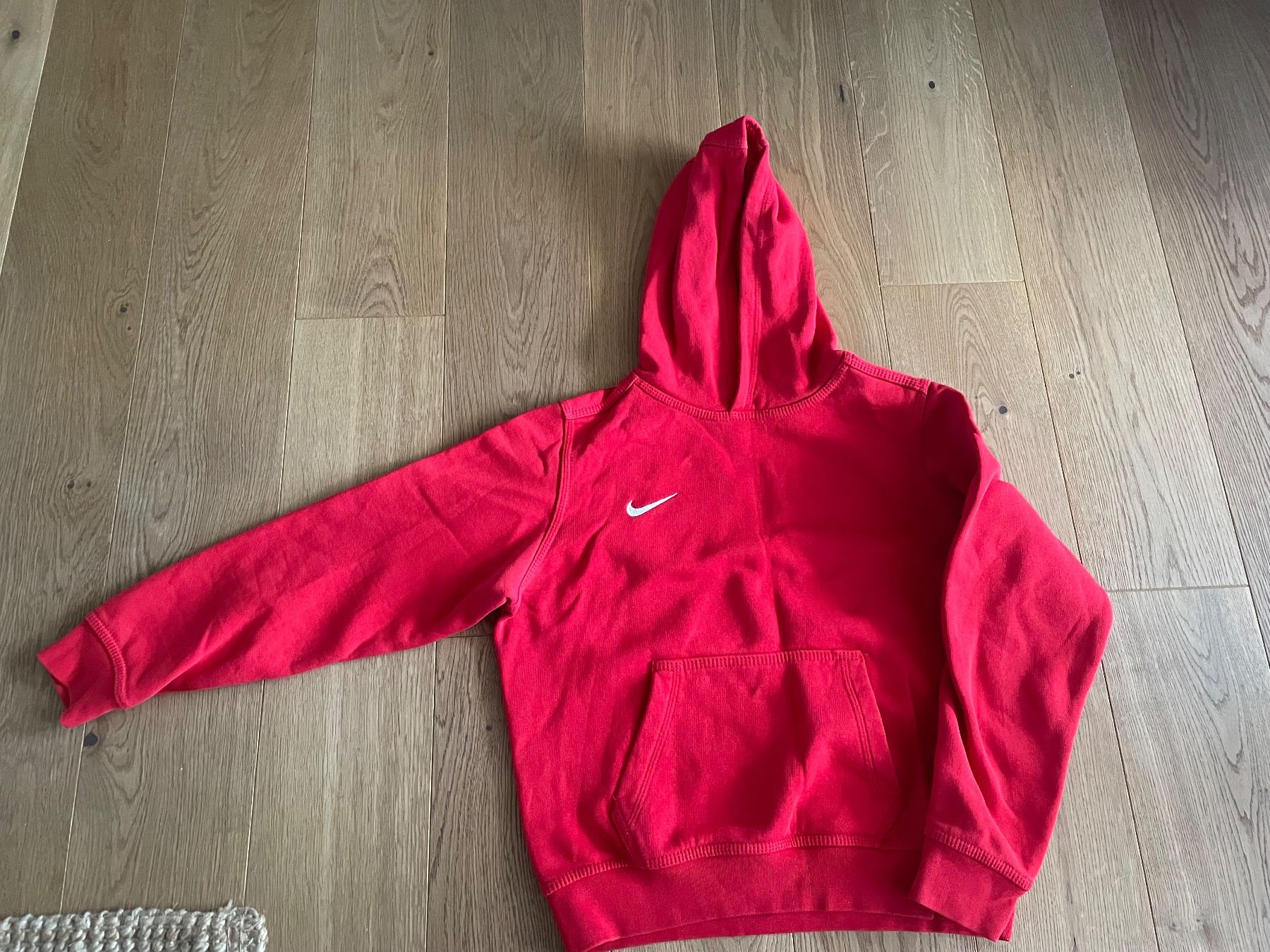 Nike Lotti di vestiti: Kapuzenpullover Adidas und Nike Set – Usato da Felben-Wellhausen venduto da begean 1