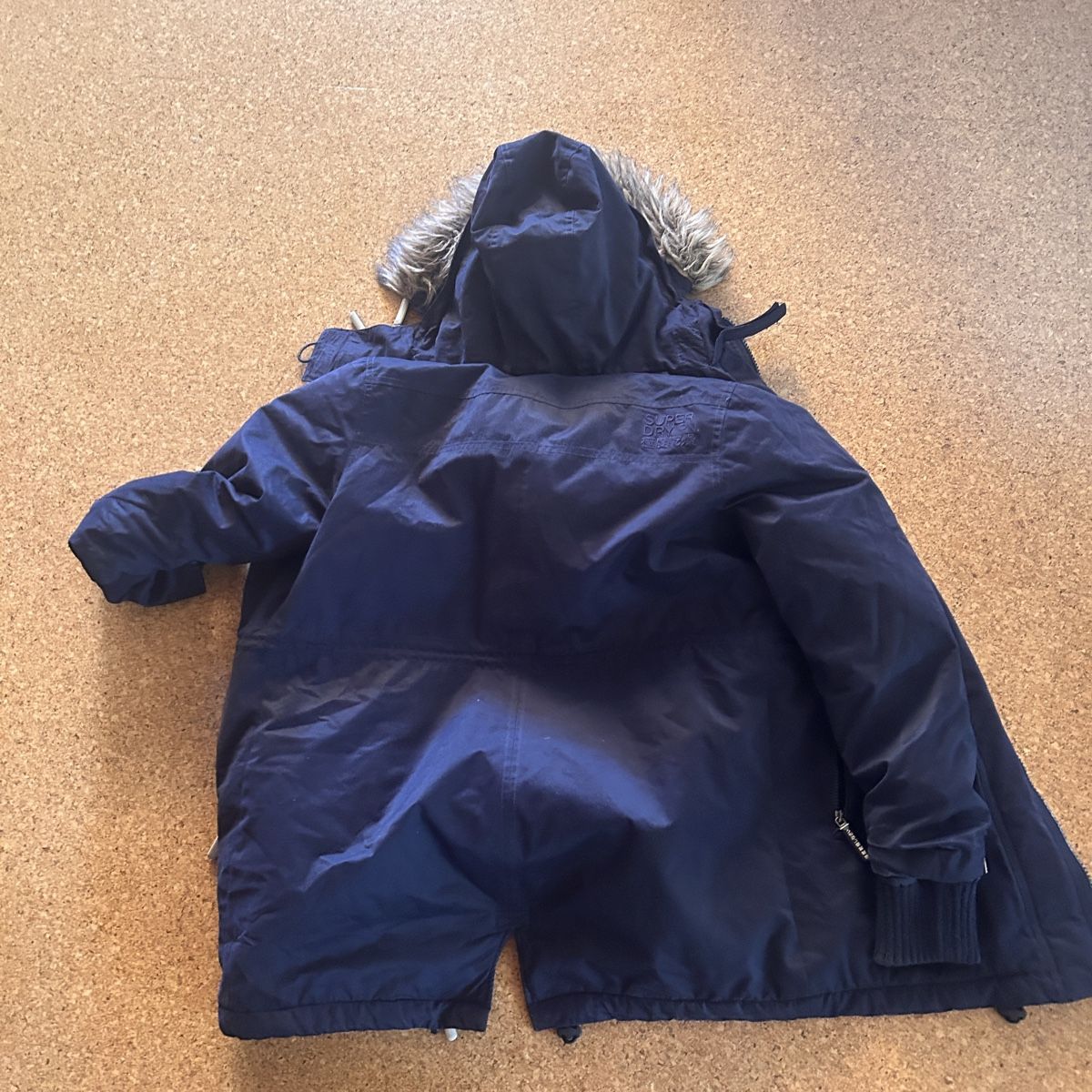 Superdry Giacche: Superdry The Windparka dunkelblau  Grösse M – Usato da Laufen venduto da belleskulptur 7