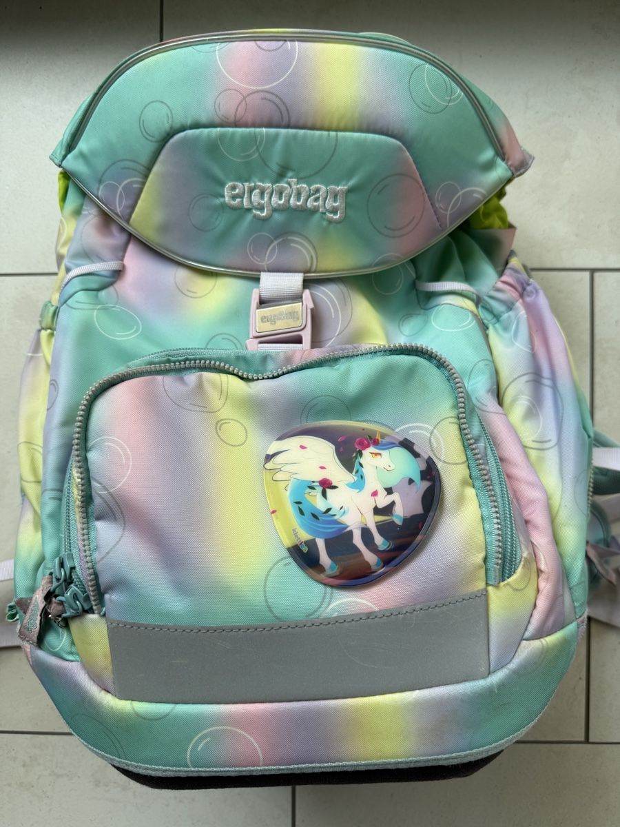 Ergobag Sacs & sacs à dos: Ergobag school backpack unicorn design good condition – D'occasion à Zürich par WField 1