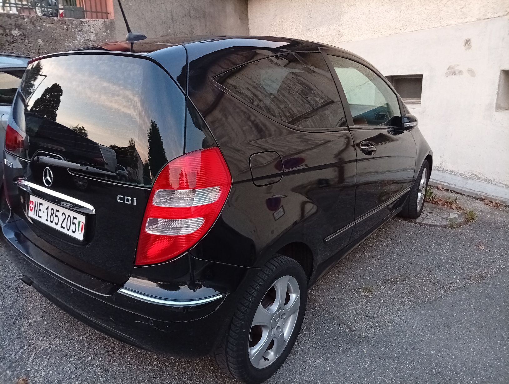 Mercedes-Benz Automobili: Mercedes Classe A 180 CDI  – Usato da Cortaillod venduto da dps_5866 4