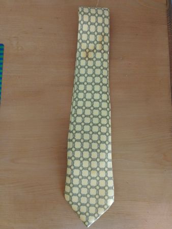 Hermes Krawatte Seide 668 OA Gelb, neuwertig !!!