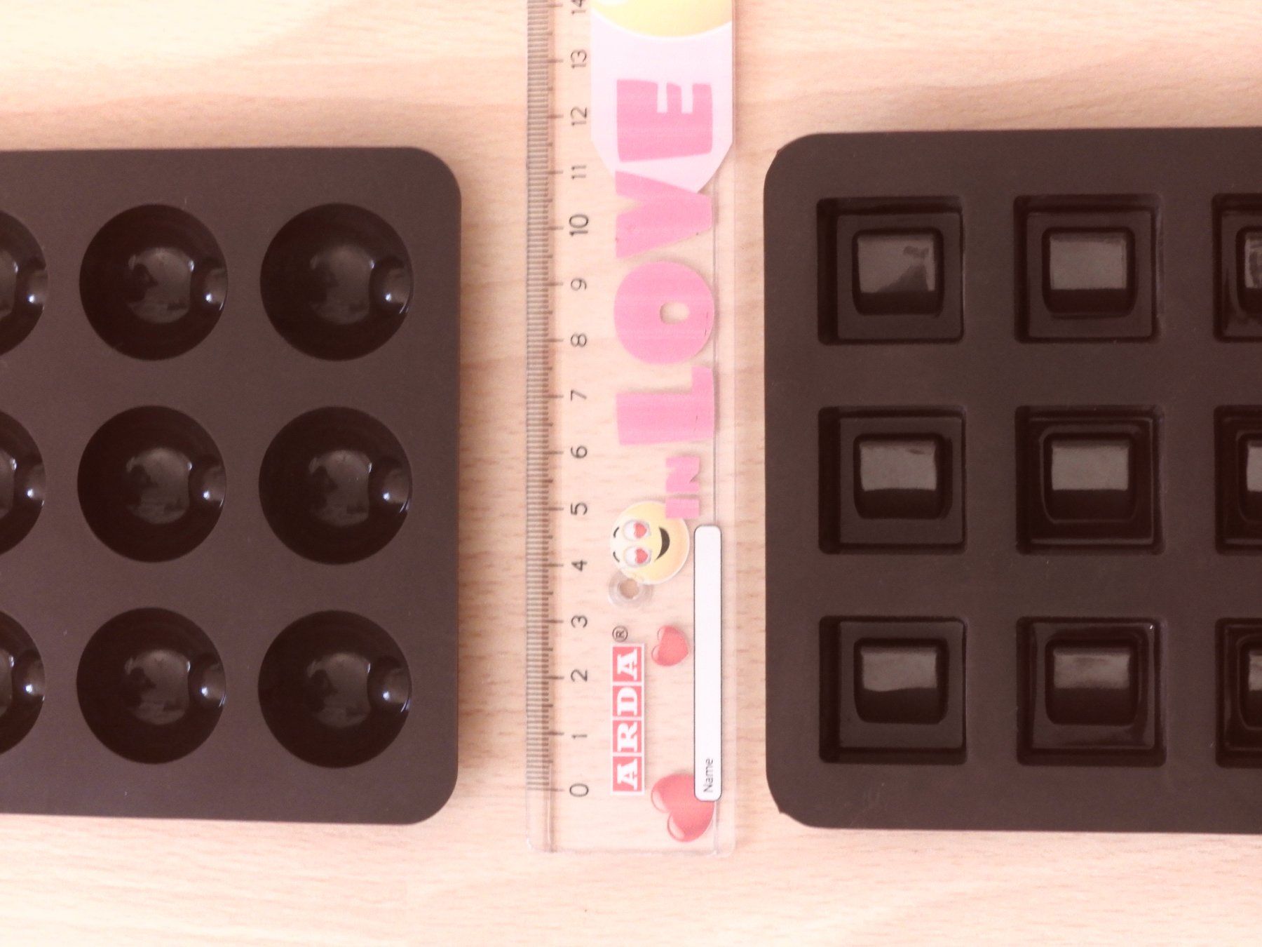 Backformen: Moule silicone à chocolats -  2 pces, NEUF! – Neu und originalverpackt aus Dombresson von sev_bsb8 3