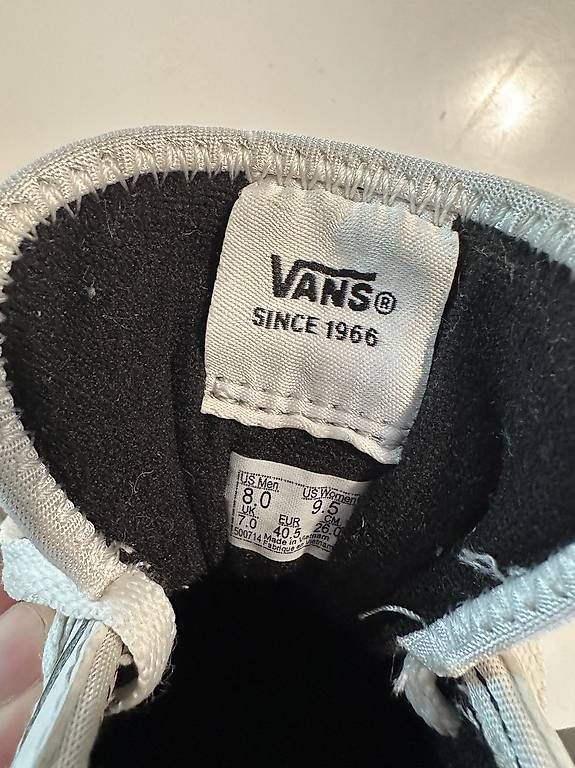 Herrenschuhe: Vans Sneaker 40.5 – Gebraucht aus Wollerau von Porscheteil 3