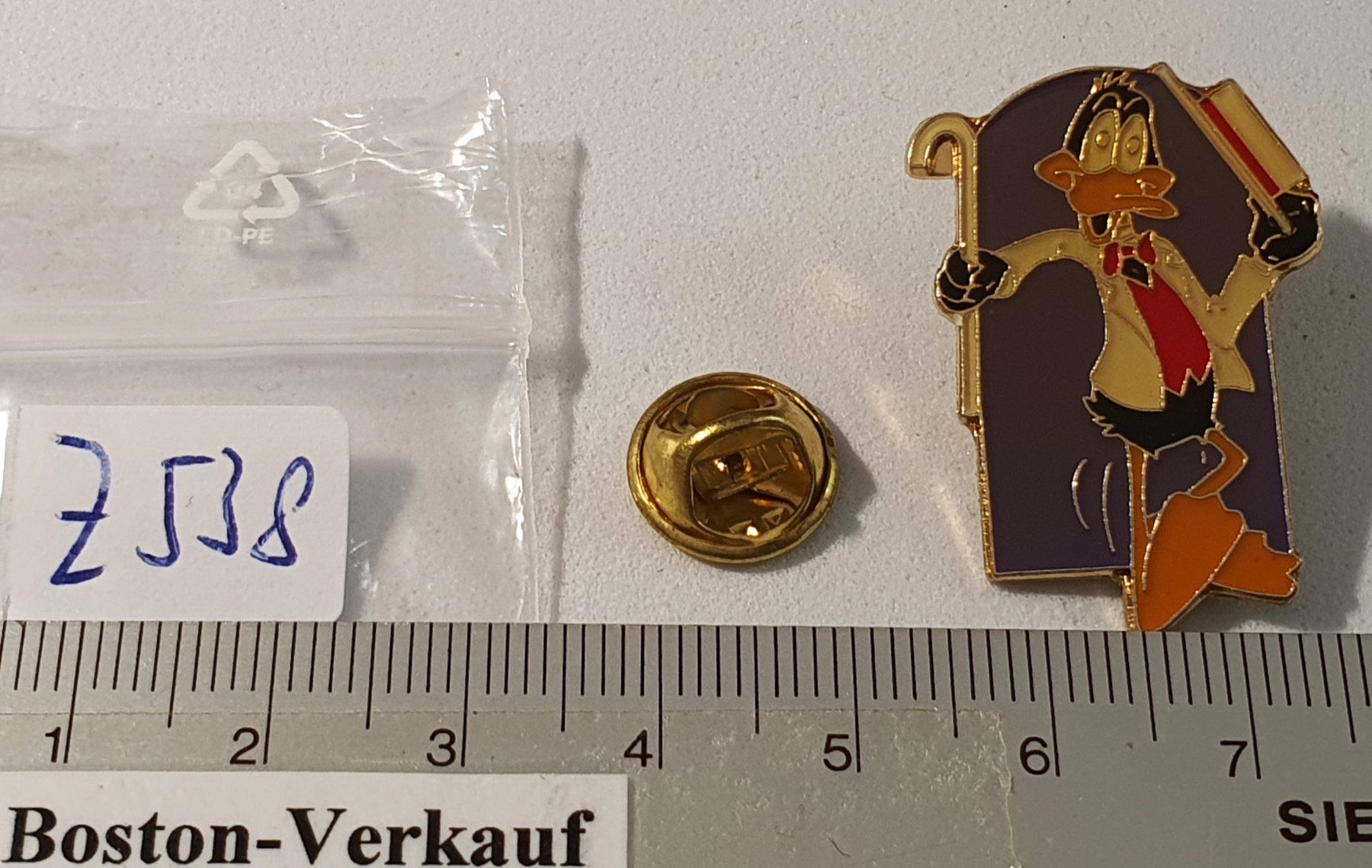 Placchette & Badge: Z538 - Pin Daffy Duck – Usato da Reinach BL venduto da Boston-Verkauf 1