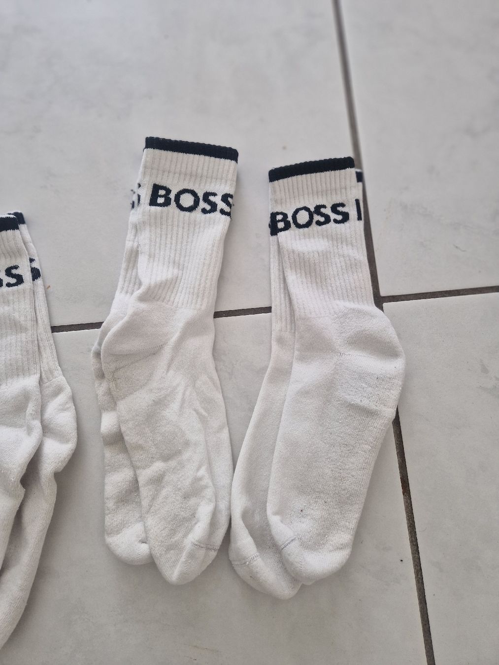 Hugo Boss Socken: BOSS white socks  – Gebraucht aus Bassersdorf von DonSolo 2