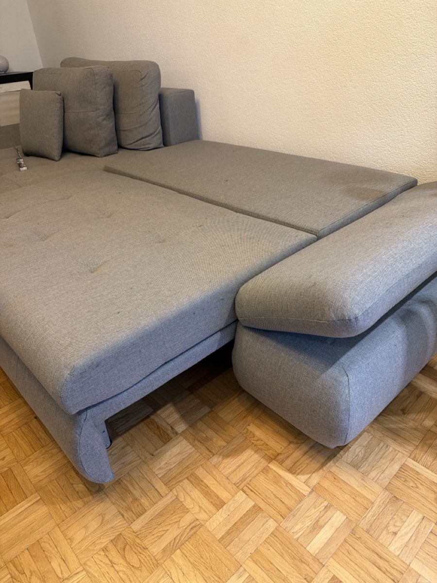 Sofas: Ecksofa grau mit Schlaffunktion – D'occasion à Wolfhausen par sky-n-sand 2