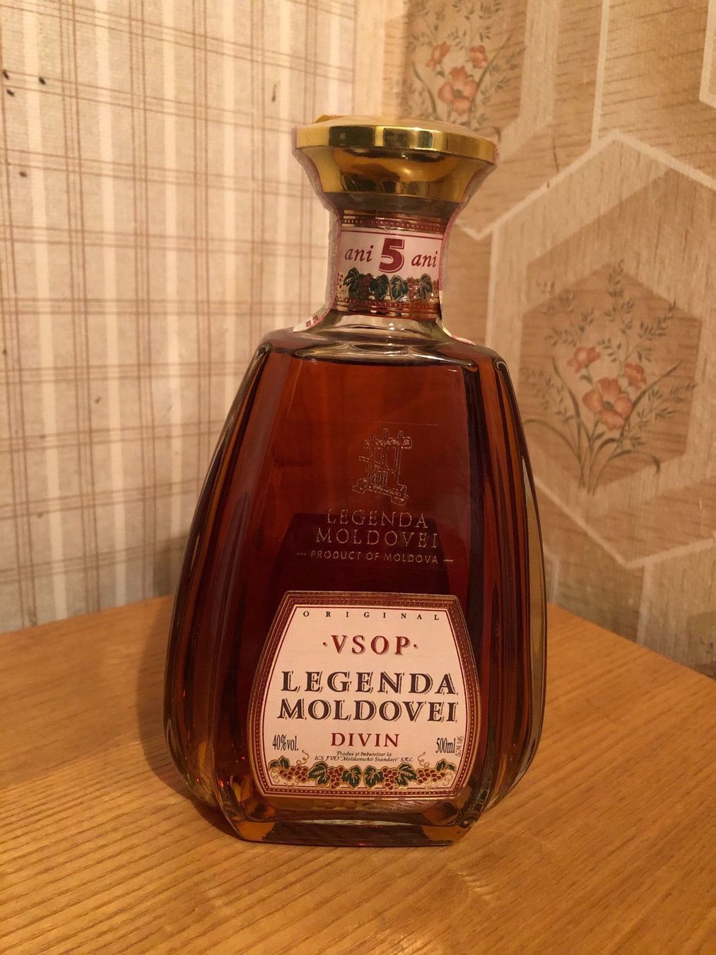 Bevande alcoliche: DIVIN Legenda Moldovei V.S.O.P. 5 J – Nuovo e nell'imballaggio originale da Wald ZH venduto da mlnt 5