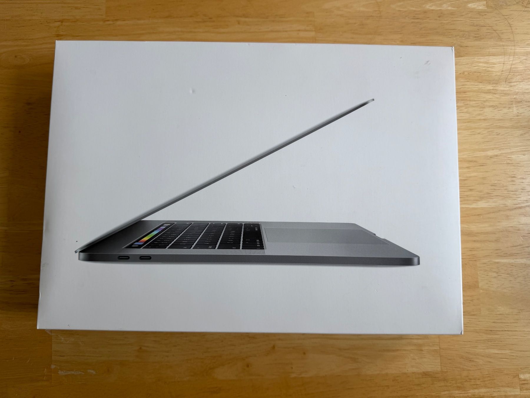 Apple Notebook: MacBook Pro 15" 2016 i7 16GB 500GB SSD – Usato da Zürich venduto da jpquast 4