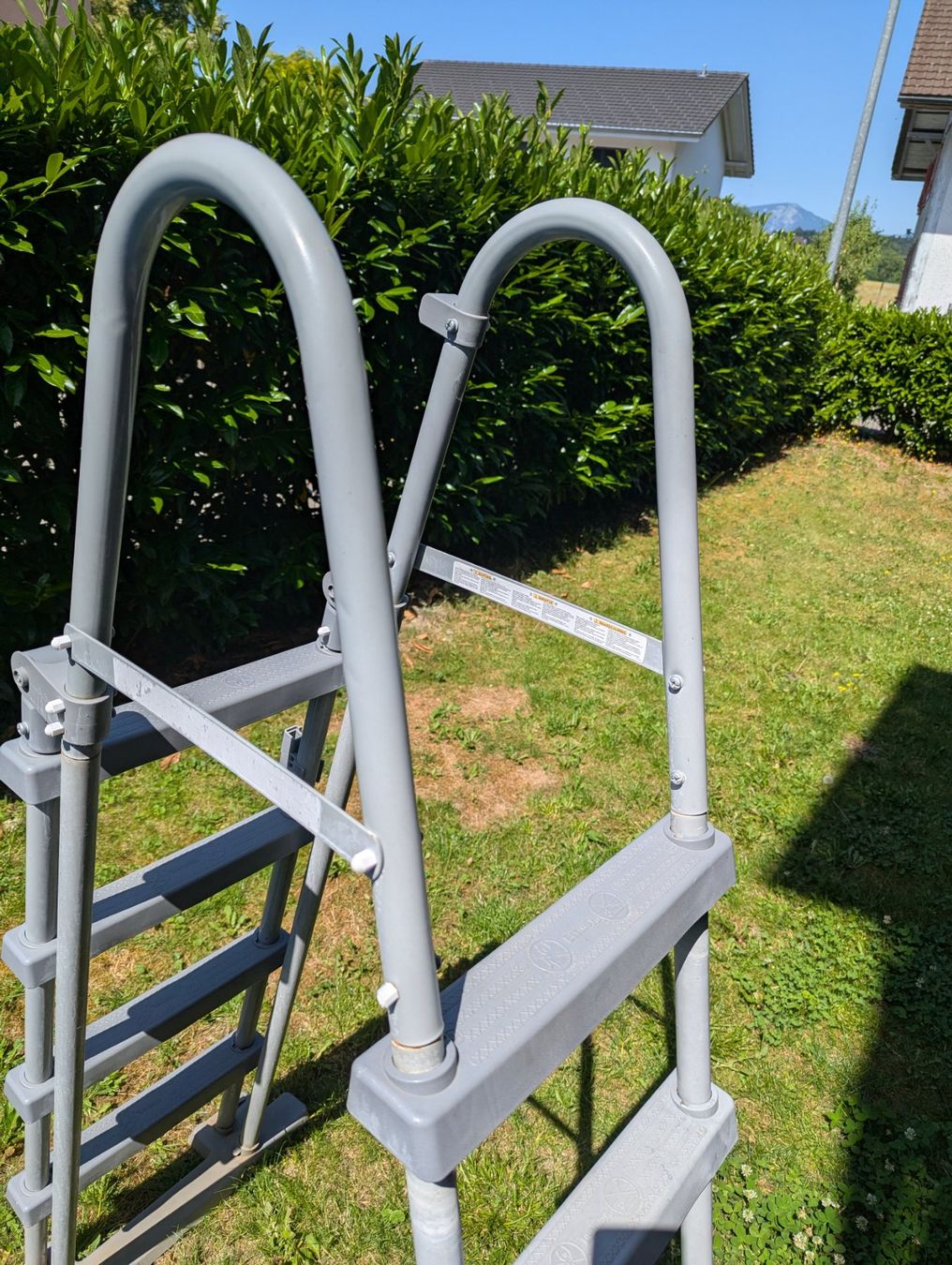 Bestway Echelles: Pool Leiter für Poolhöhe 122 cm – D'occasion à Heimenhausen par beatama 3