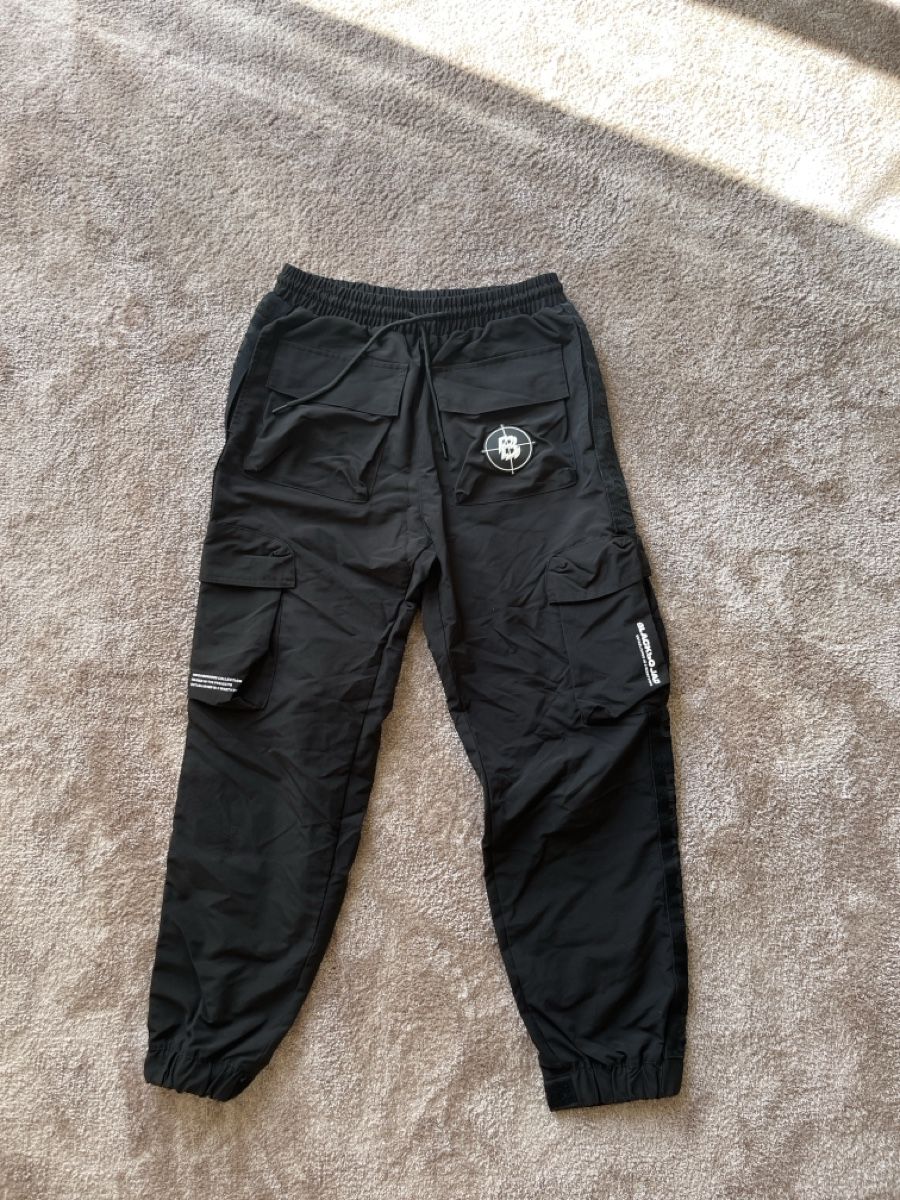 Hosen: Pantalon cargo noir M impermeable  – Neu (gemäss Beschreibung) aus Lausanne von mae_dj7r