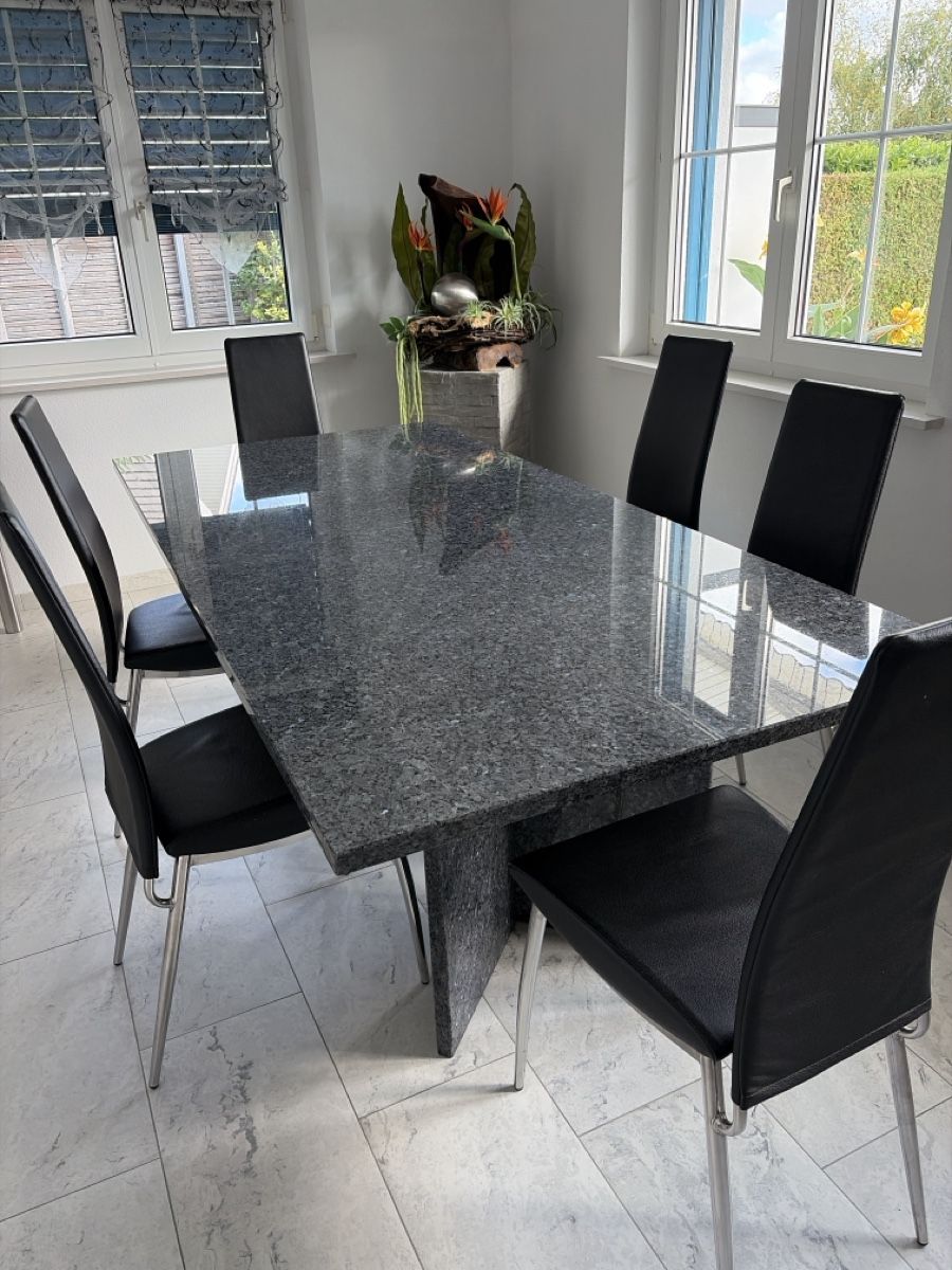 Tables: Esstisch Granitplatte dunkelgrau – Neuf (Voir description) à Zuzwil SG par ady2