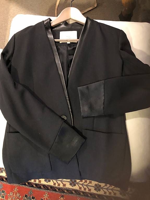 Maje Giacche: Bellissimo blazer Maje – Nuovo (secondo la descrizione) da Castelrotto venduto da cloe28 2