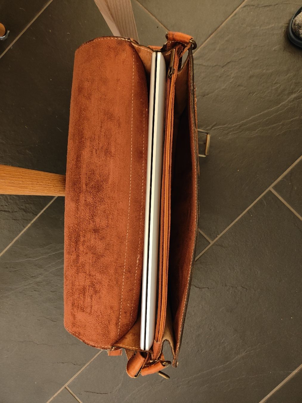 Valigie & Borse: Vintage Ledertasche / Aktentasche – Usato da Emmen venduto da Mocck 2