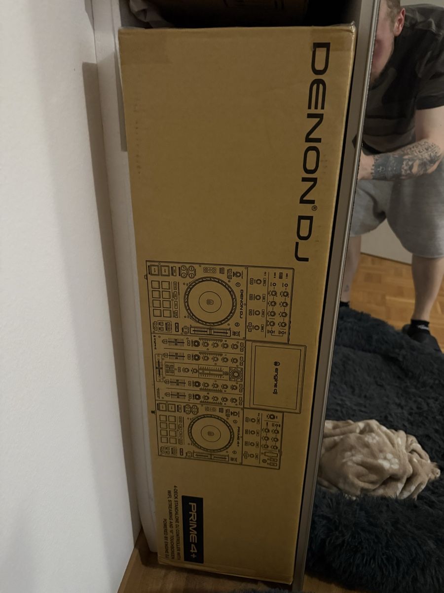Denon Console di mixaggio: DENON DJ Prime 4+ Controller - Neuwertiger Zustand – Nuovo (secondo la descrizione) da Dietlikon venduto da and_7yl5 3