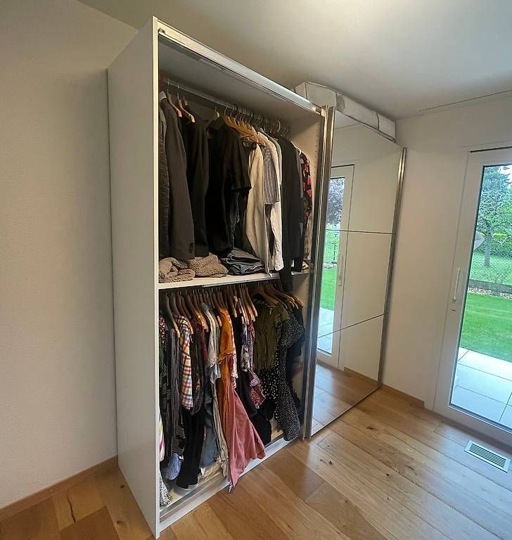 Interio Schränke: Armoire – Gebraucht aus Morges von CMuller25 1